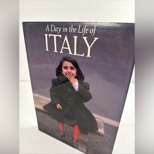 Vintage A Day In The Life of Italy 1990 Hardback Photo Coffee table Book